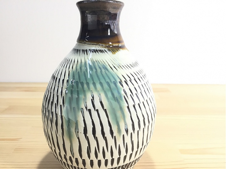 2合徳利 飛び鉋(とびかんな)打ち掛け ｜酒(ぐい呑・猪口・徳利)｜おん