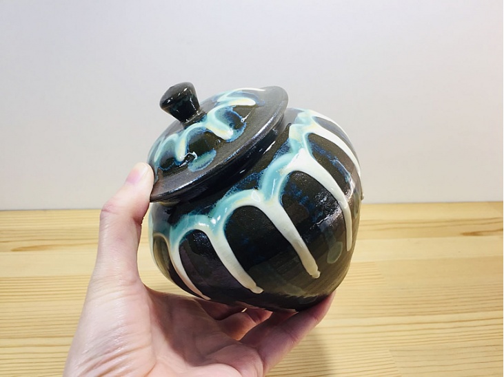 3合壺 流し掛け(ながしかけ)｜壺｜おんた家｜小鹿田焼の器、お皿、丼